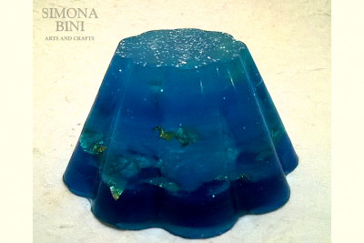 Sapone blu con foglia oro – Blue soap with gold leaf