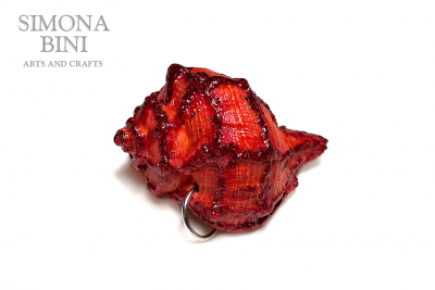 GIOIELLI VENUTI DAL MARE – Ciondolo di conchiglia rosso per le feste – Red shell pendant