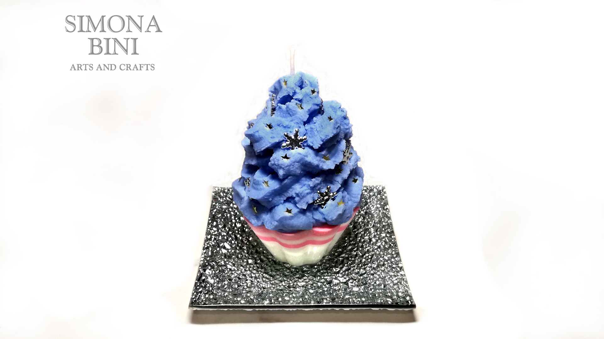Una candela cupcake azzurra – Blue cupcake candle